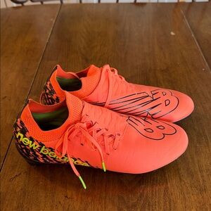 NWOT - FURON DISPATCH FG V7 UNISEX SOCCER CLEATS from NEW BALANCE